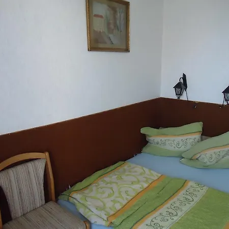 Lonci Neni Haza Penzion
