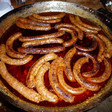 Lonci Neni Haza